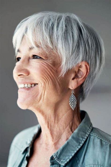 cheveux gris coupe de cheveux court femme 80 ans|Coupe de cheveux courte femme 80 ans : comment .